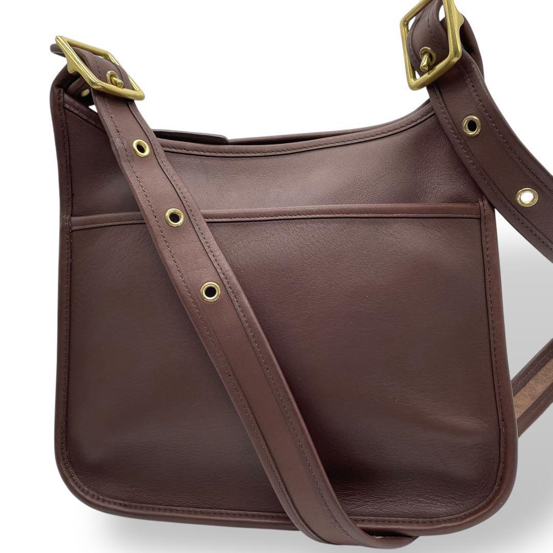 極美品 COACH オールドコーチ ショルダーバッグ ブラウン 斜め 極美品 COACH オールドコーチ ショルダーバッグ ブラウン 斜め