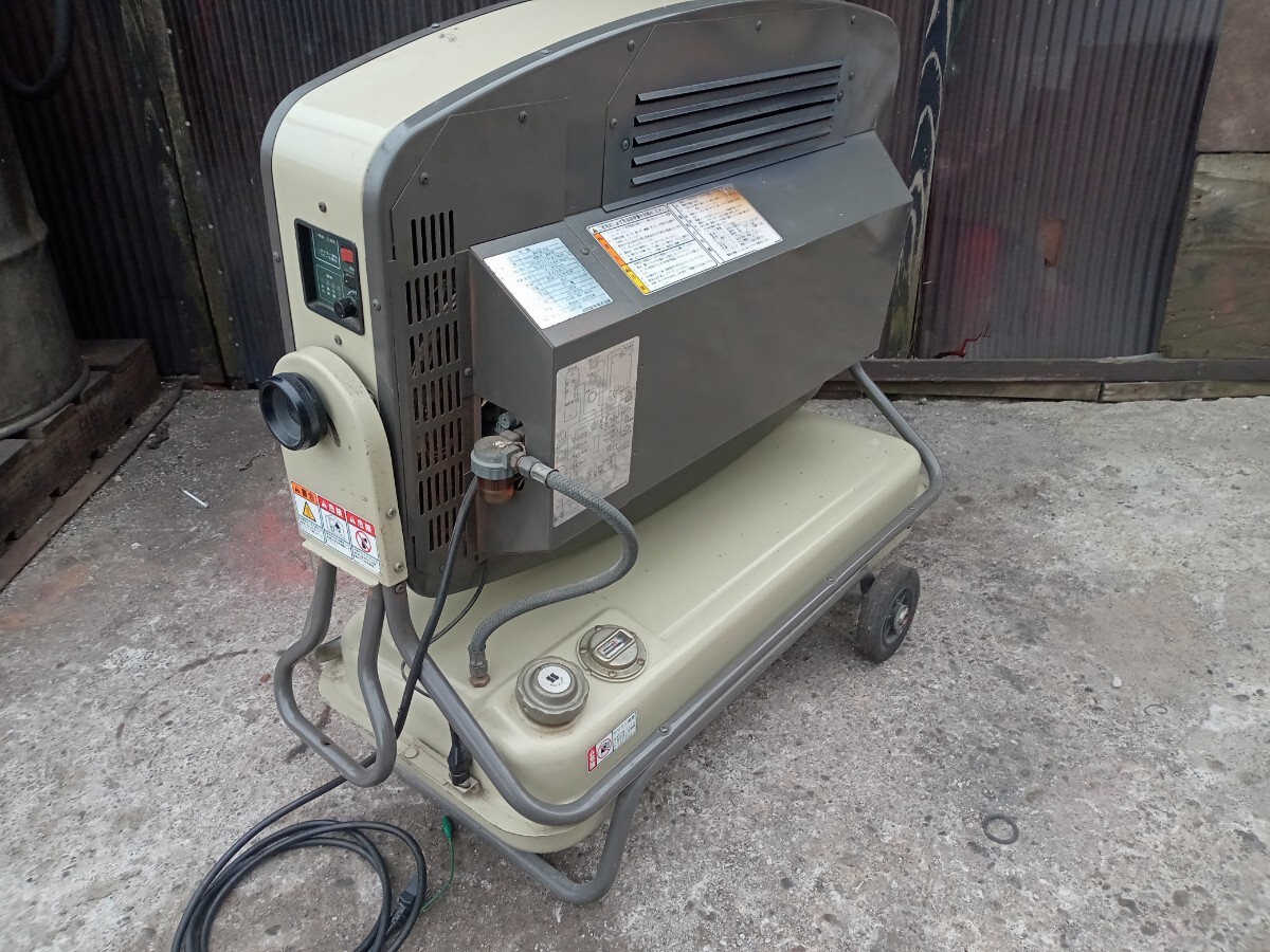靜岡制機(jī) 大型ジェットヒーター VAL6YD 　溫風(fēng)機(jī) ホットガン ストーブ 暖房　 燈油 100V 50/60Hz 業(yè)務(wù)用 工場(chǎng)　是非この機(jī)會(huì)に