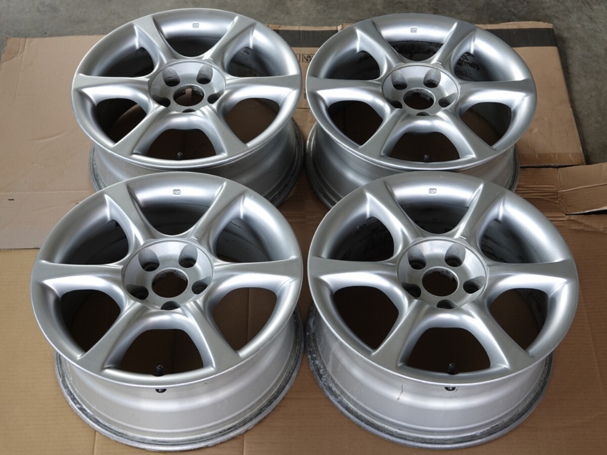 日産 スカイライン 25GT TURBO GF-ER34 純正ホイール 17インチ 日産 スカイライン 25GT TURBO GF-ER34 純正ホイール 17インチ