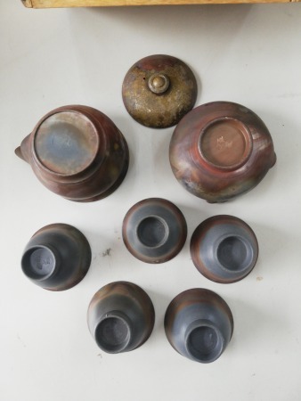 うぶ品 時代物 香山銘 備前焼 煎茶器揃 宝瓶、湯冷、煎茶碗 共箱 うぶ品 時代物 香山銘 備前焼 煎茶器揃 宝瓶、湯冷、煎茶碗 共箱