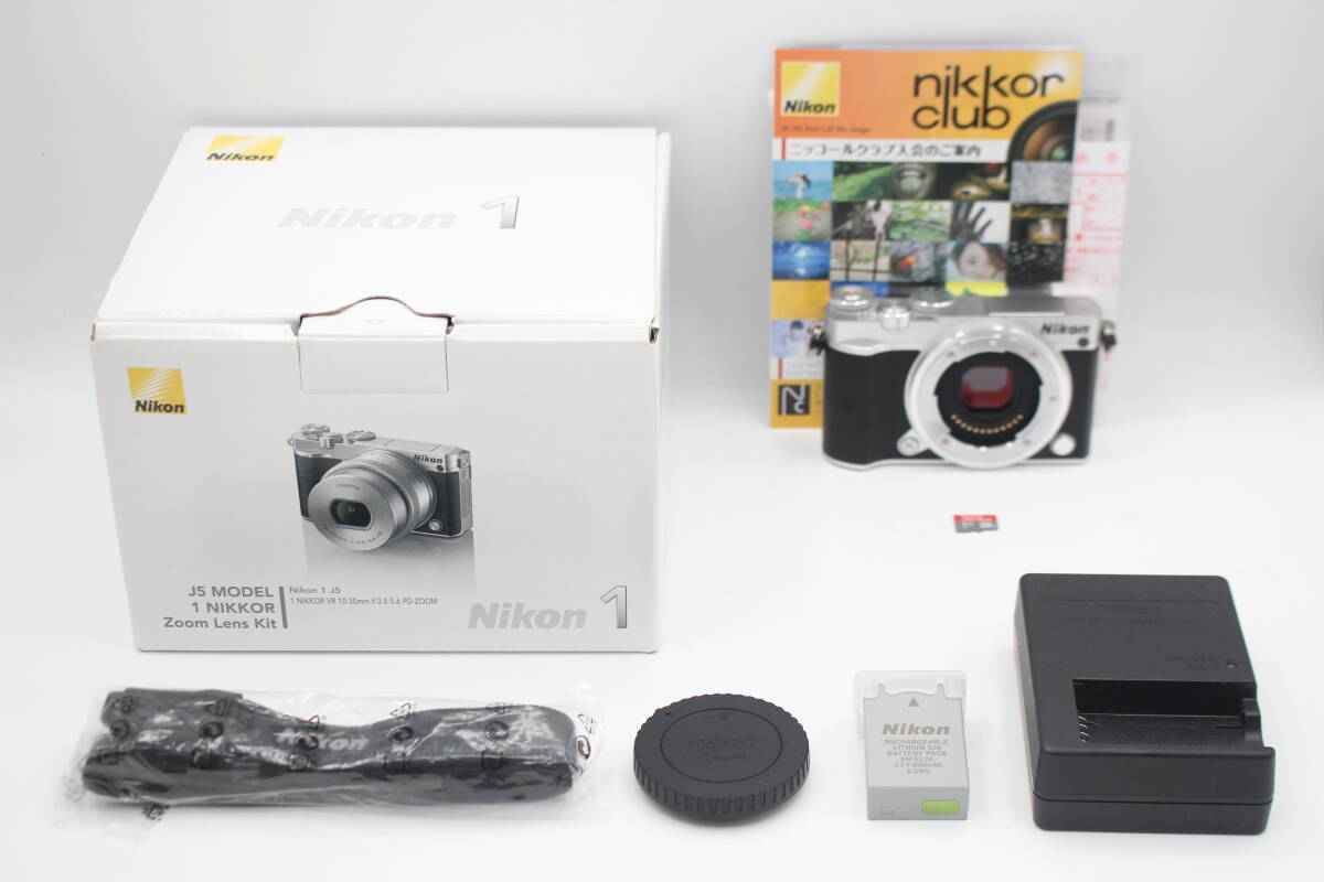 新品級 Nikon ニコン 1 J5 ボディ シャッター回数901回のみ 0224 新品級 Nikon ニコン 1 J5 ボディ シャッター回数901回のみ 0224