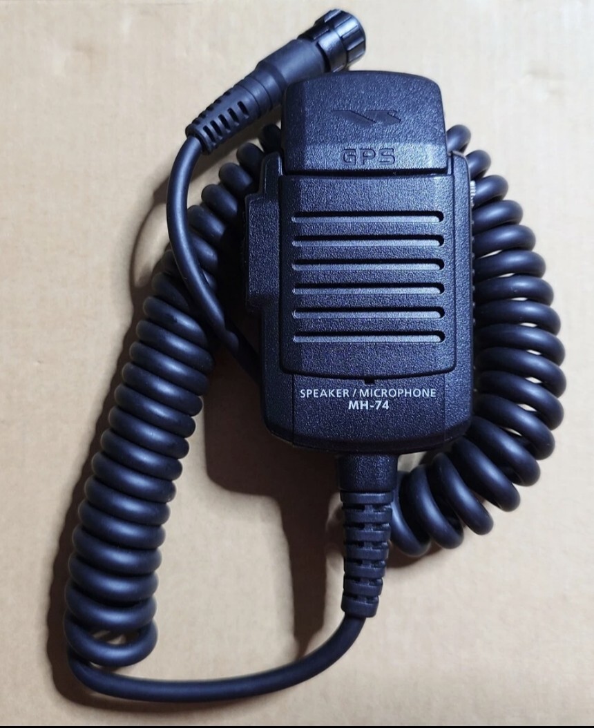 STANDARD VX-8D用 GPSスピーカーマイク MH-74+FGPS-2|Yahoo STANDARD VX-8D用 GPSスピーカーマイク MH-74+FGPS-2|Yahoo