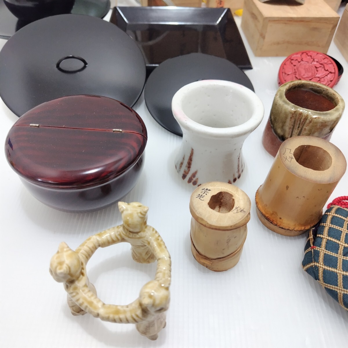 D(0421i5) 茶道具 まとめ 香合 茶入 茶杓 など 30点以上 陶器 D(0421i5) 茶道具 まとめ 香合 茶入 茶杓 など 30点以上 陶器