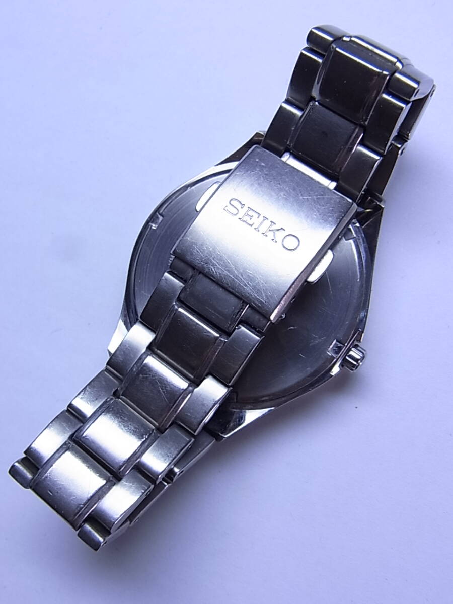 100円~良品 チタン製 SEIKOセイコー メンズ ソーラー クォーツ 100円~良品 チタン製 SEIKOセイコー メンズ ソーラー クォーツ