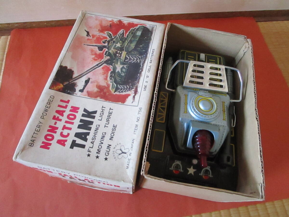 米澤玩具 電動ブリキ戦車 NONーFALL ACTIONTANK (ブリキ)|売買 米澤玩具 電動ブリキ戦車 NONーFALL ACTIONTANK (ブリキ)|売買