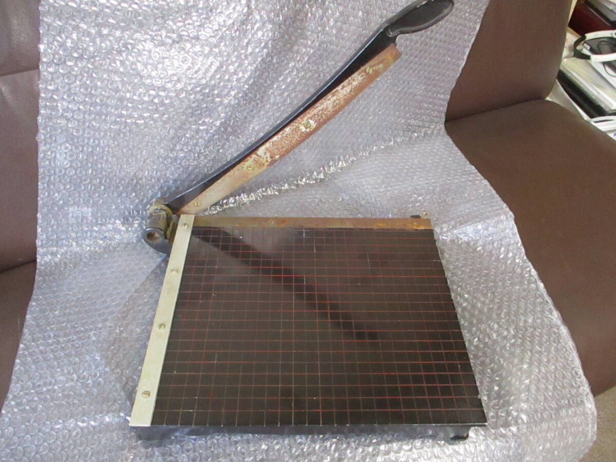 昭和レトロ 文房具 まぁまぁ綺麗★ROKUWA マス目盤はアルミ 紙 裁斷機(jī) 押切り ペーパーカッター/カフェディスプレーお灑落★100