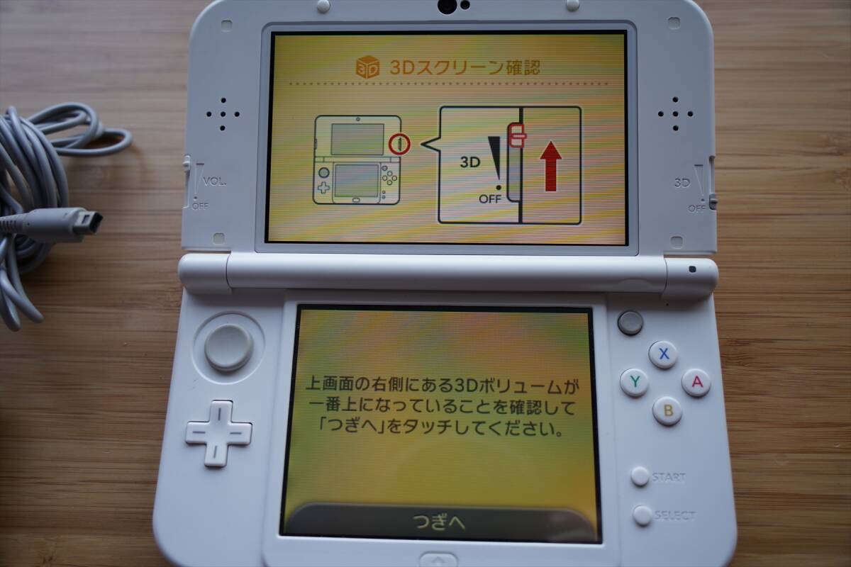 Newニンテンドー3DSLL 本体(ホワイト)・充電器 RED-001 初期化 Newニンテンドー3DSLL 本体(ホワイト)・充電器 RED-001 初期化