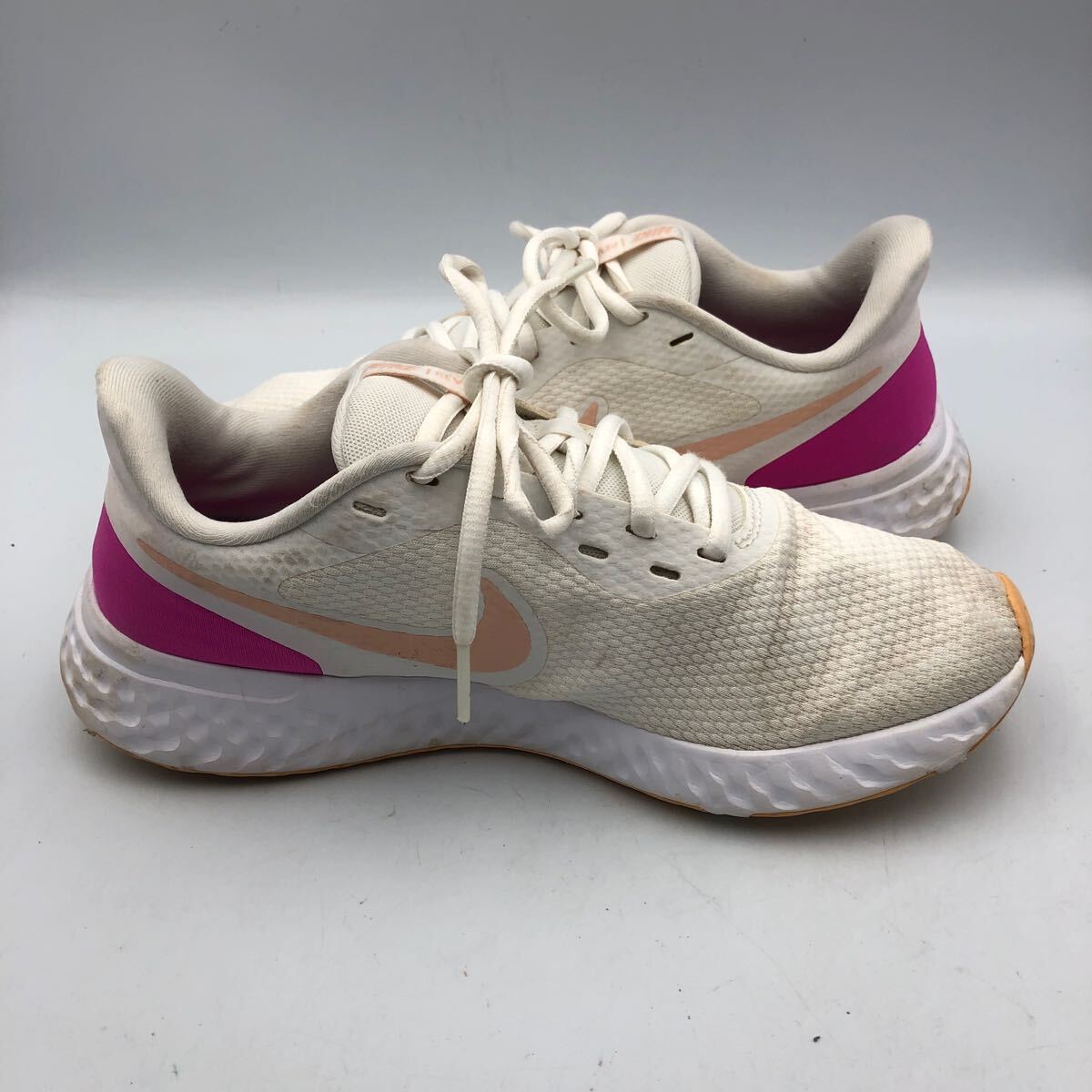 O269 NIKE ナイキ REVOLUTION レボリューション レディース O269 NIKE ナイキ REVOLUTION レボリューション レディース