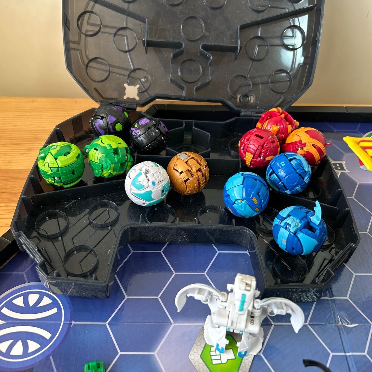 爆丸 バクガン BAKUGAN まとめて スタジアム カード ケース 爆丸 バクガン BAKUGAN まとめて スタジアム カード ケース