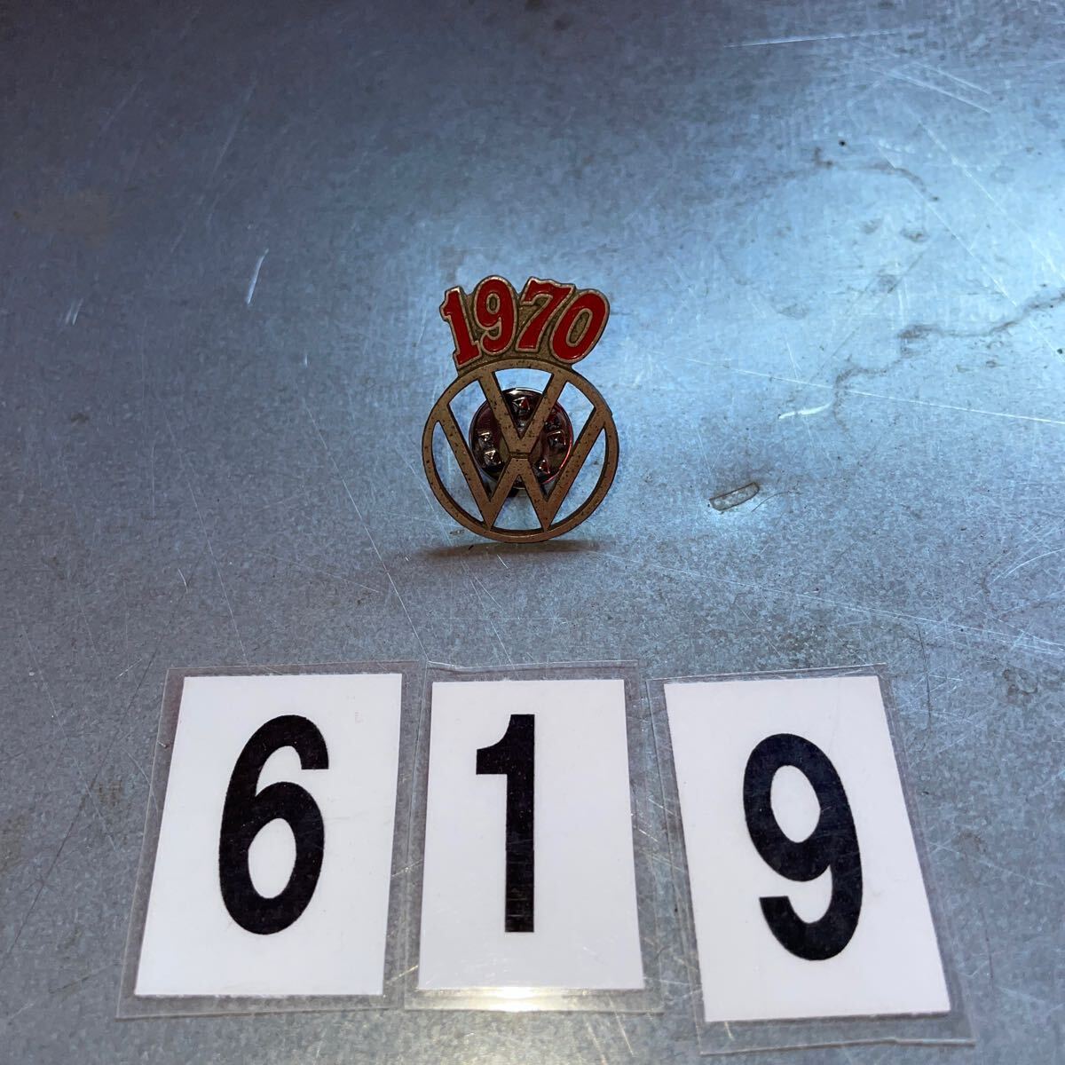 空冷 VW 1970 ピンバッチ アンティーク タイプ１ タイプ２ タイプ3 フォルクスワーゲン レアー NO.619_画像1