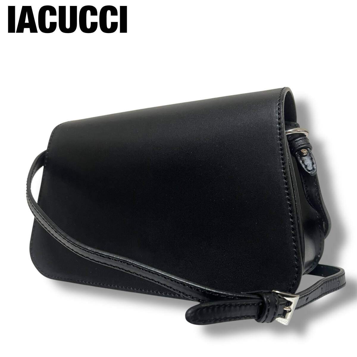 極美品 IACUCCI イアクッチ ショルダーバッグ レザー 黒 極美品 IACUCCI イアクッチ ショルダーバッグ レザー 黒