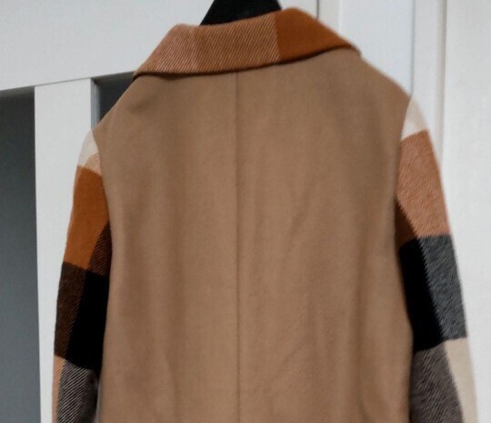 未使用 ダックス DAKS ハーフコート ゆったり40 (42方にも 未使用 ダックス DAKS ハーフコート ゆったり40 (42方にも