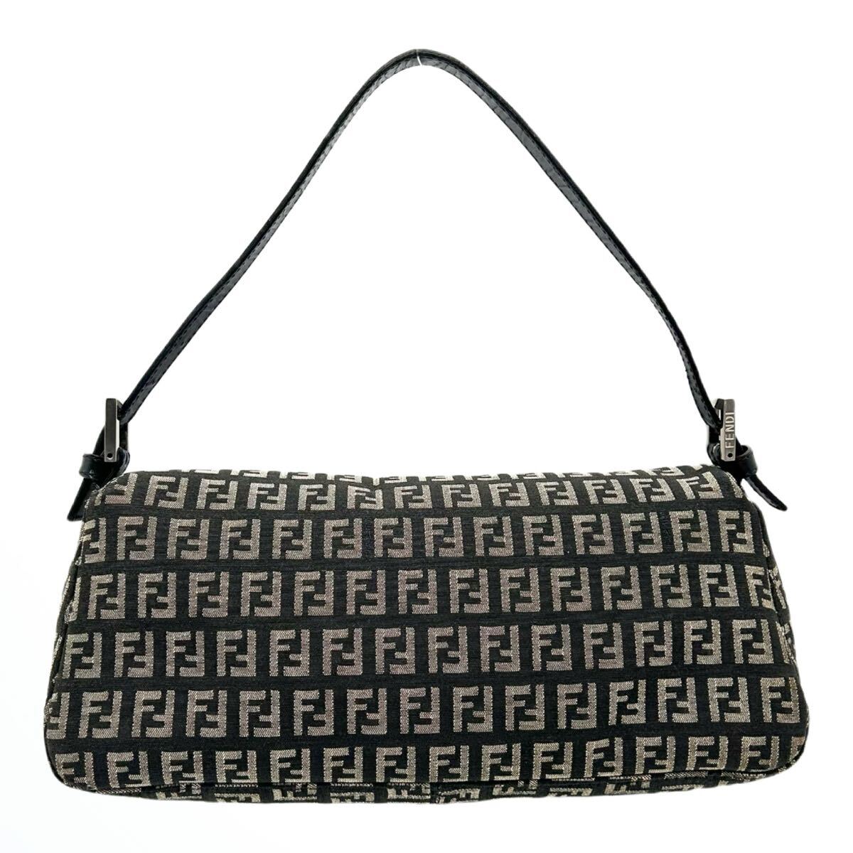 FENDI フェンディ マンマバケット ショルダーバッグ ズッキーノ FENDI フェンディ マンマバケット ショルダーバッグ ズッキーノ