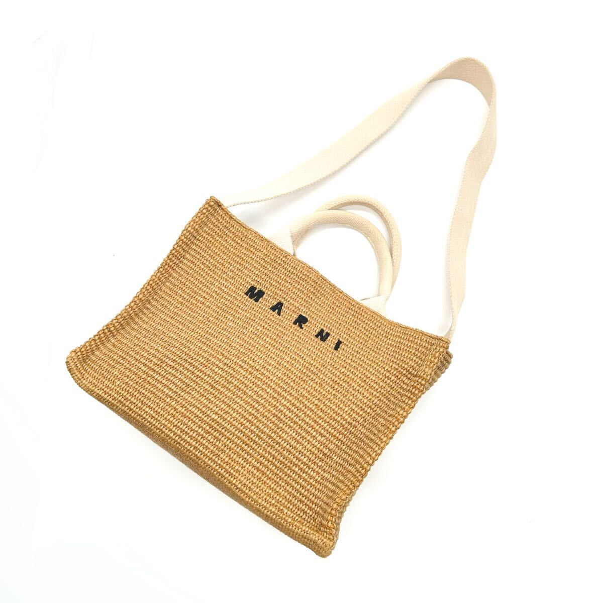 MARNI マルニ かごバッグ 2way ショルダーバッグ 美品 ストロー MARNI マルニ かごバッグ 2way ショルダーバッグ 美品 ストロー