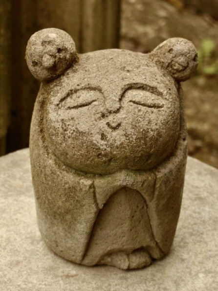 小鳥とお地蔵様の石像h22cm 仏像 お地蔵さん 地蔵菩薩 石仏 0403 小鳥とお地蔵様の石像h22cm 仏像 お地蔵さん 地蔵菩薩 石仏 0403