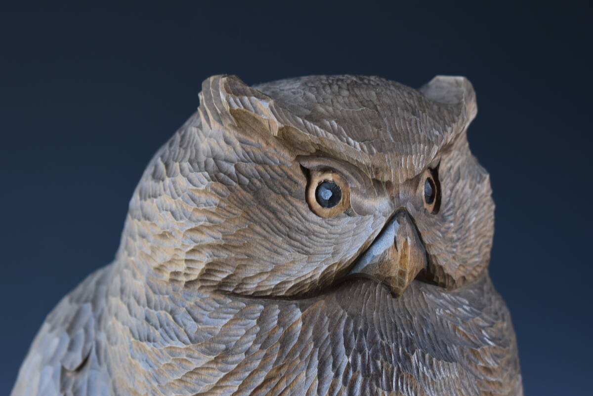 青山作 木彫 シマフクロウ 「神の鳥」ふくろう 梟 置物 オブジェ 青山作 木彫 シマフクロウ 「神の鳥」ふくろう 梟 置物 オブジェ