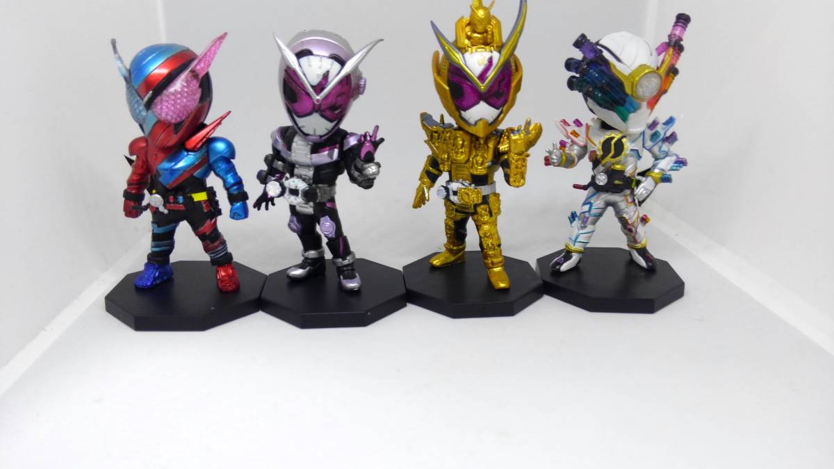 送料無料 平成仮面ライダー ノーマルフォーム 最強フォーム 40体 送料無料 平成仮面ライダー ノーマルフォーム 最強フォーム 40体