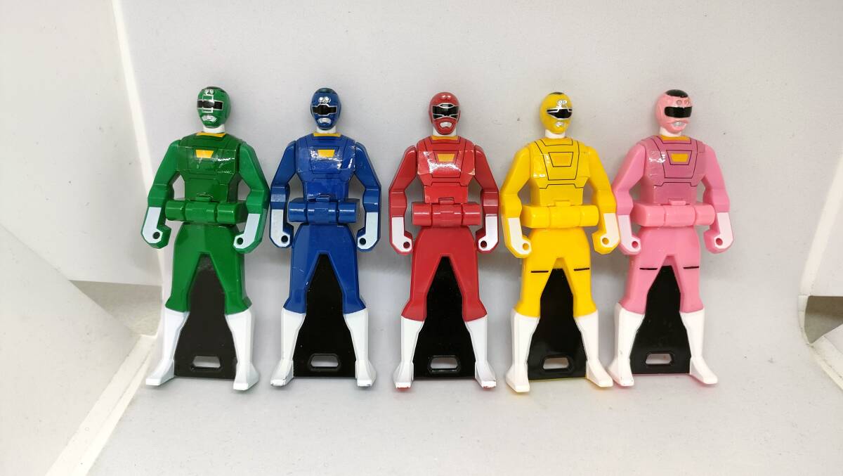 送料無料 レンジャーキー 激走戦隊カーレンジャー 5本セット 送料無料 レンジャーキー 激走戦隊カーレンジャー 5本セット