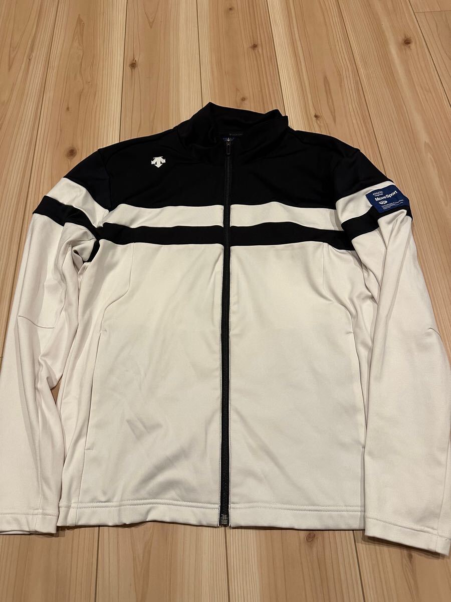 人気モデル DESCENTE GOLF デサントゴルフ ムーブスポーツ 人気モデル DESCENTE GOLF デサントゴルフ ムーブスポーツ