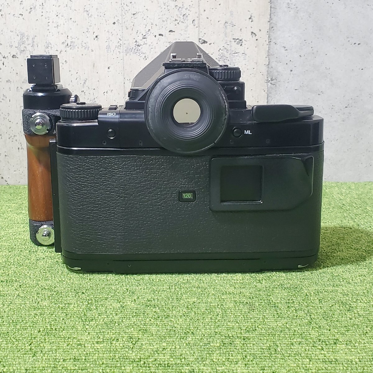 美品】PENTAX/ペンタックス PENTAX 67II AEプリズムファインダー 美品】PENTAX/ペンタックス PENTAX 67II AEプリズムファインダー