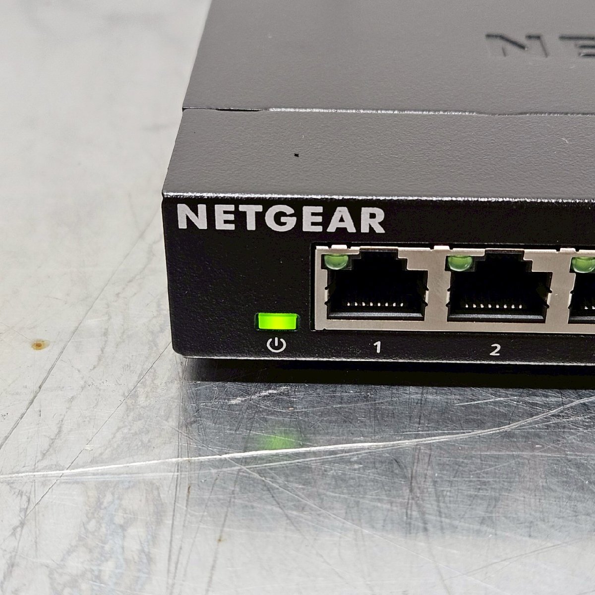 NETGEAR GS308v3 Giga bit переключение ступица 8 порт /C9745