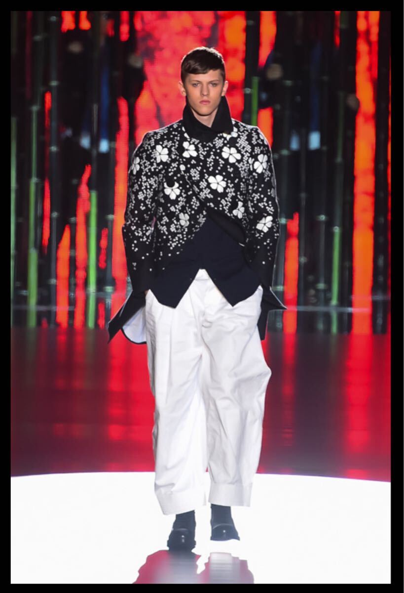 デットストック品【DSQUARED2】ディースクエアード　2016年秋冬　S71KA0931　ビッグシルエット　パンツ　50サイズ　ホワイト