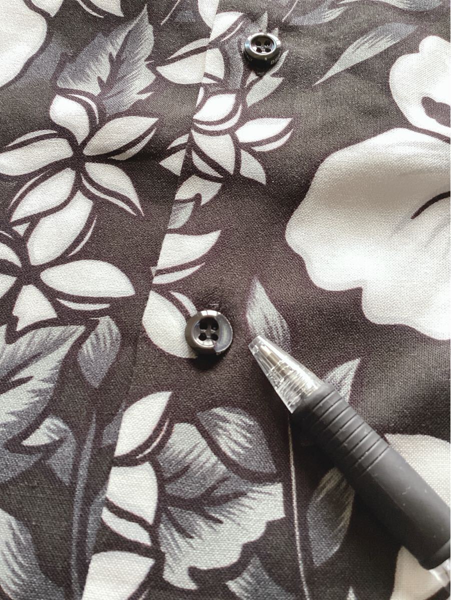 訳あり未使用品【DSQUARED2】ディースクエアード　2023春夏　フローラルシャツ　46サイズ　定価105600円