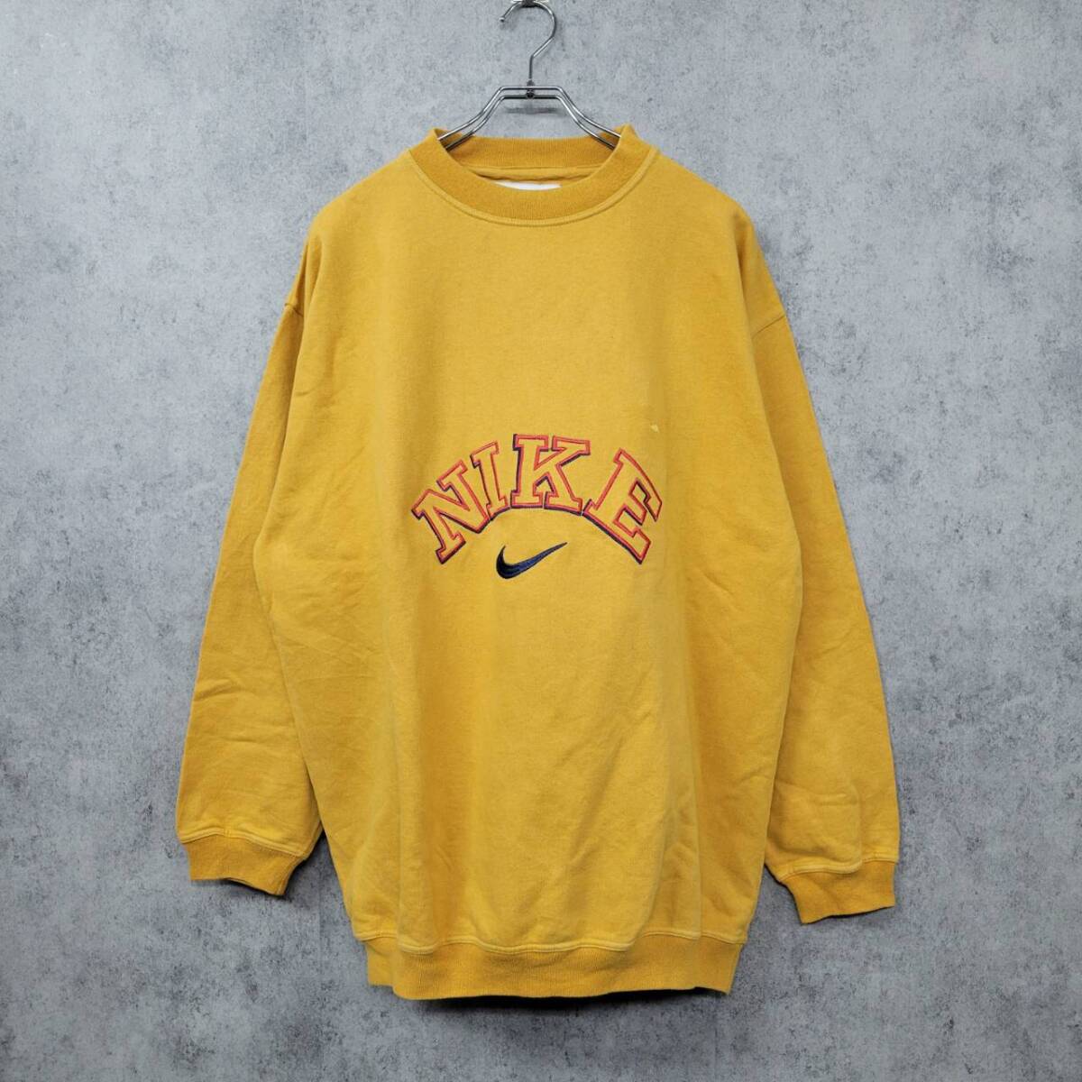 90s ナイキ NIKE 希少 刺繍 スウェット マスタード XXL 古着 90s ナイキ NIKE 希少 刺繍 スウェット マスタード XXL 古着