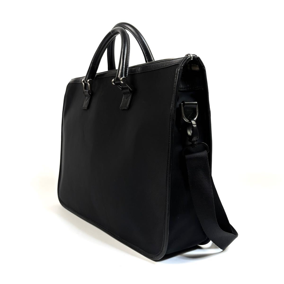 美品】Burberry バーバリー ナイロン レザー 2WAY ビジネス 美品】Burberry バーバリー ナイロン レザー 2WAY ビジネス
