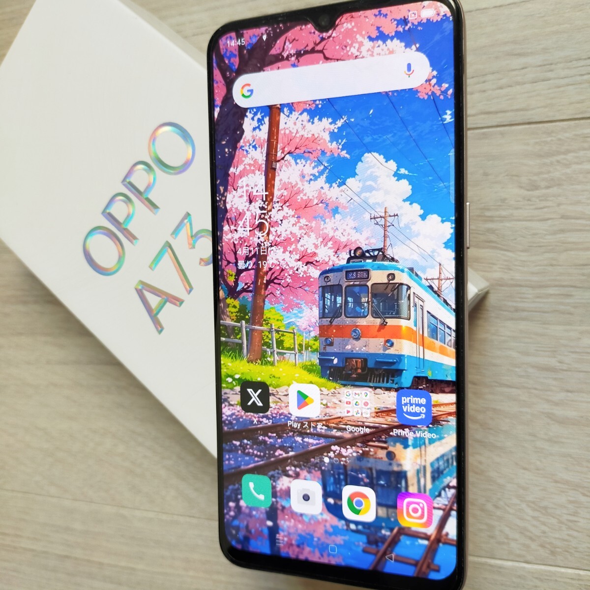 OPPO A73」 おしゃれなオレンジ 『美品』になると思います