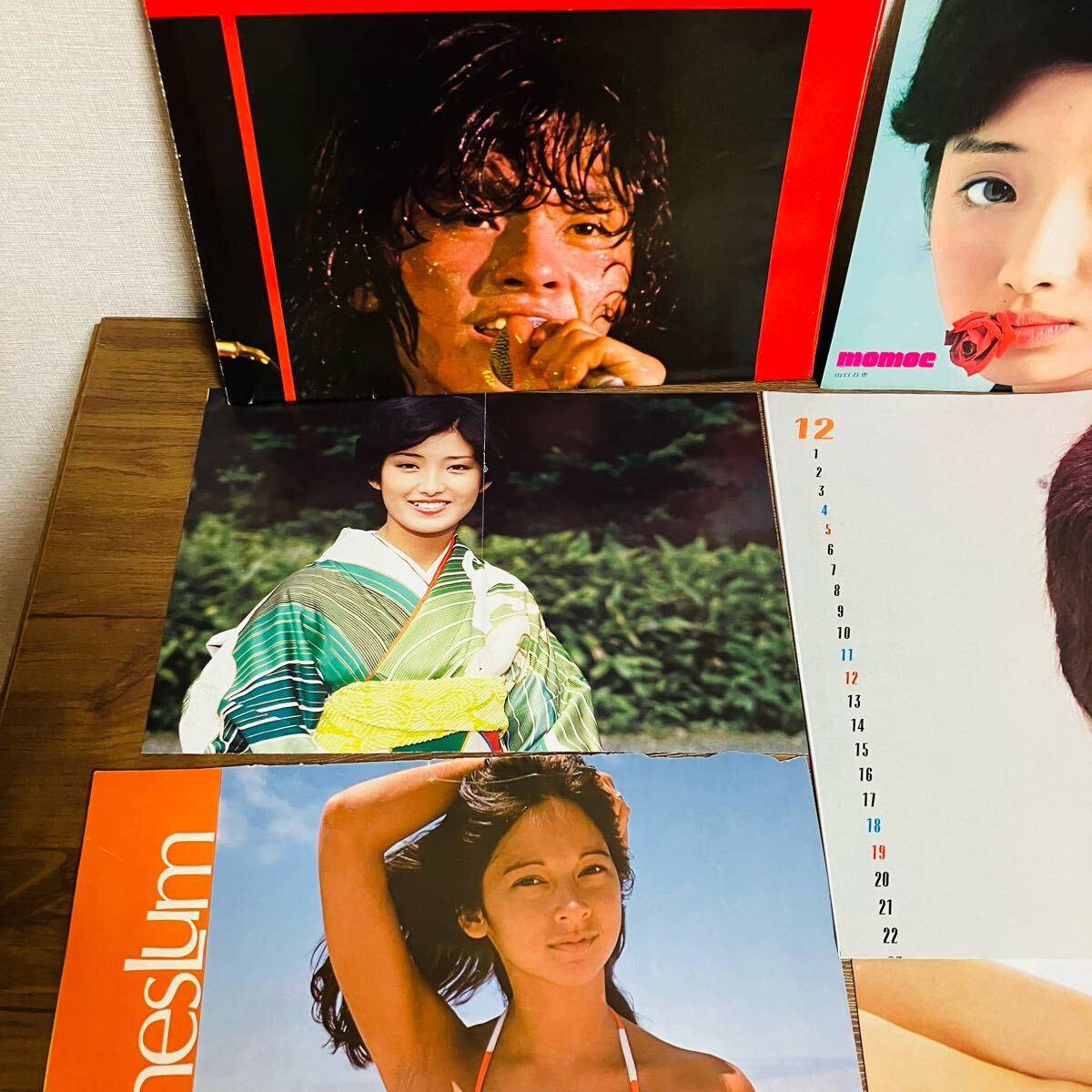 山口百恵 桜田淳子 西城秀樹 当時物 ポスター 切抜き 昭和レトロ 山口百恵 桜田淳子 西城秀樹 当時物 ポスター 切抜き 昭和レトロ