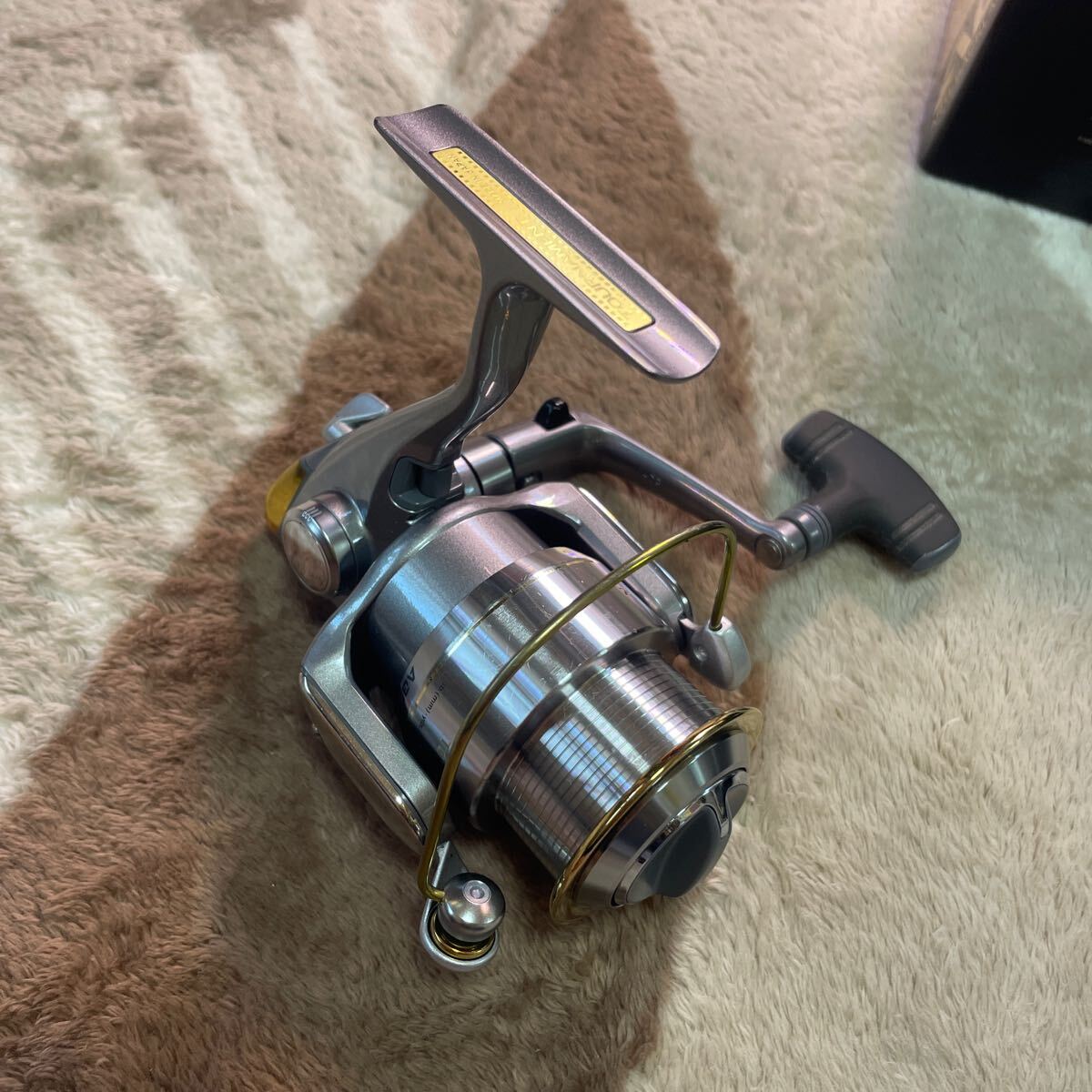 美品daiwa トーナメントZ 2500SiA TOURNAMENT-Z ダイワ 箱有り 美品daiwa トーナメントZ 2500SiA TOURNAMENT-Z ダイワ 箱有り