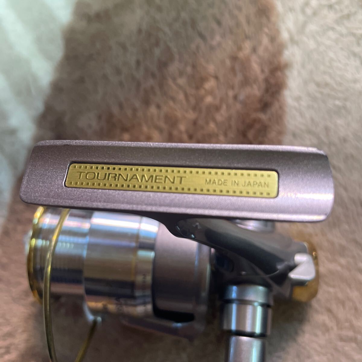 美品daiwa トーナメントZ 2500SiA TOURNAMENT-Z ダイワ 箱有り 美品daiwa トーナメントZ 2500SiA TOURNAMENT-Z ダイワ 箱有り