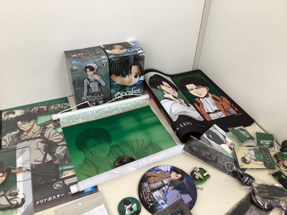 12 D【現状】キャラ分け 進撃の巨人 リヴァイ グッズ まとめ売り 12 D【現状】キャラ分け 進撃の巨人 リヴァイ グッズ まとめ売り