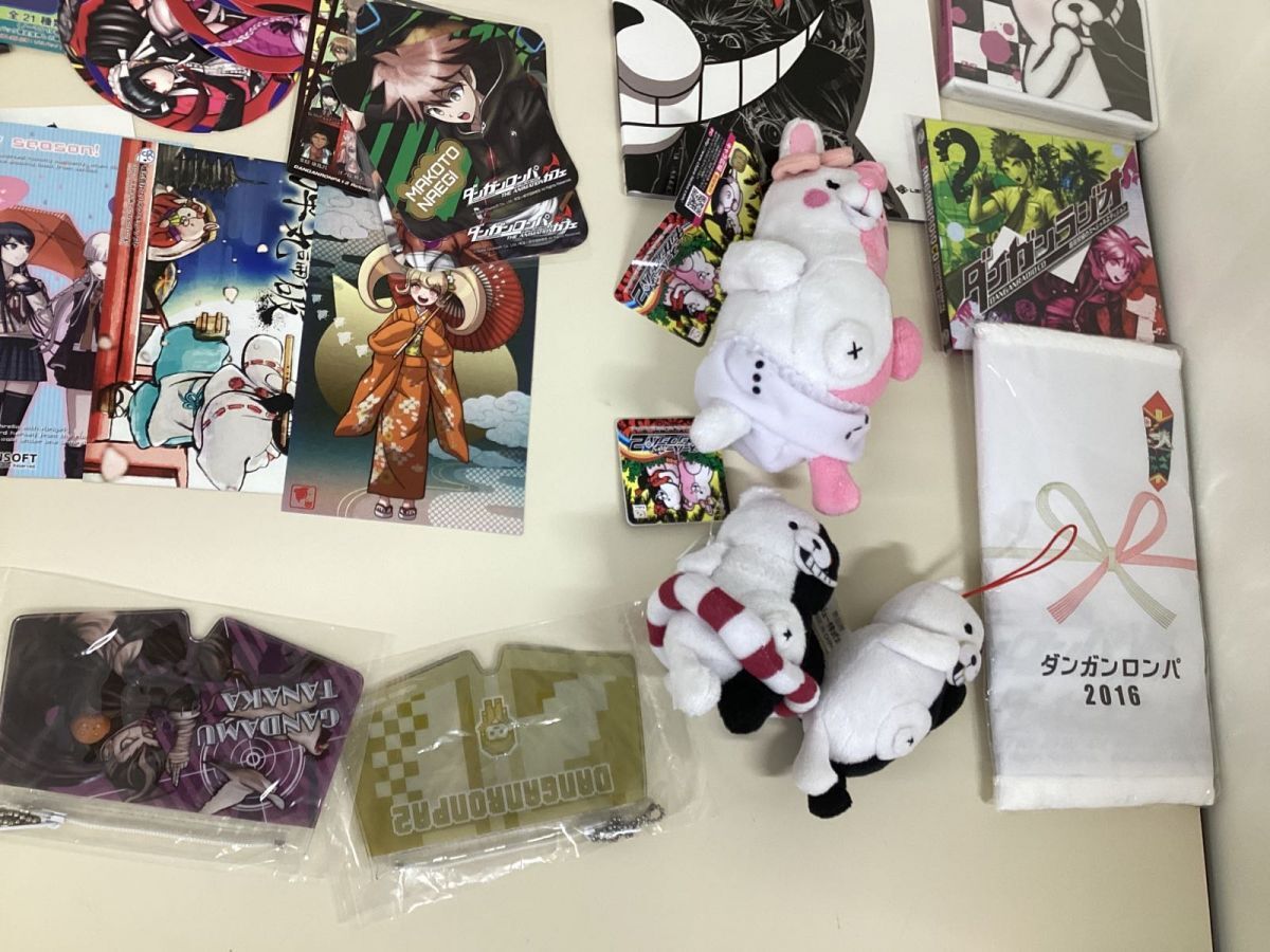 08【現状】ダンガンロンパ グッズ まとめ売り 缶バッジ 08【現状】ダンガンロンパ グッズ まとめ売り 缶バッジ