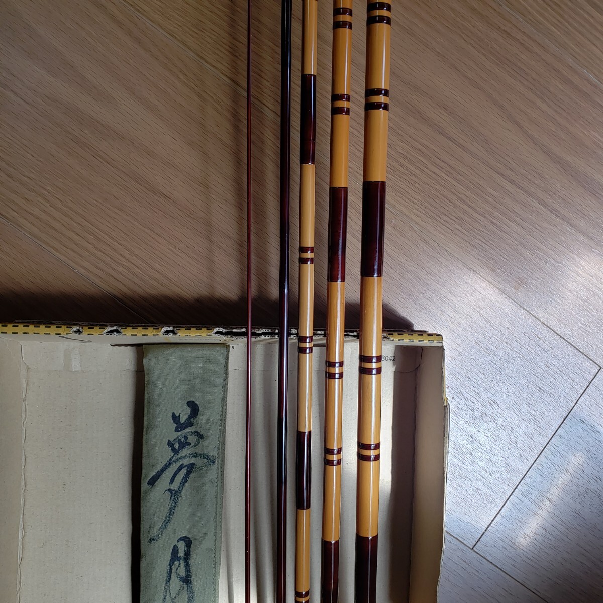 紀州へら竿】 夢月道人 つづみ 節巻 14.1尺 ※中古美品(ヘラブナ 紀州へら竿】 夢月道人 つづみ 節巻 14.1尺 ※中古美品(ヘラブナ