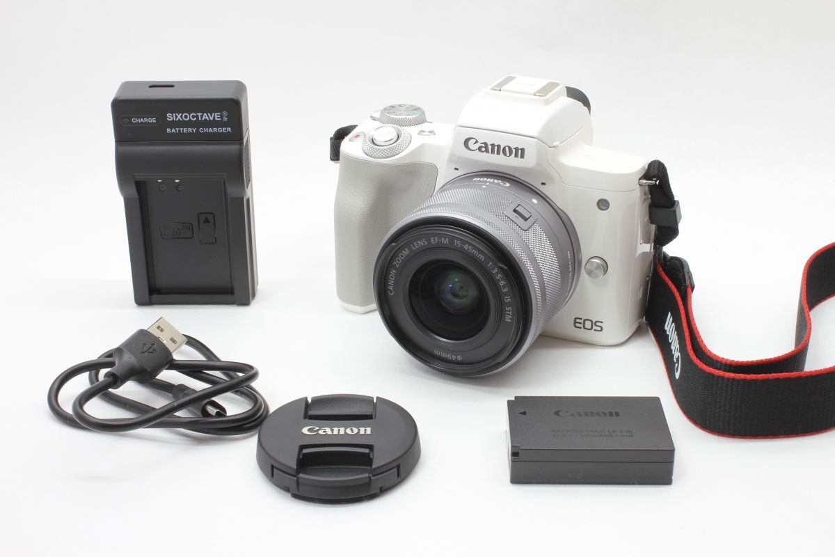 【動作美品】キャノン Canon EOS Kiss M ホワイト / CANON ZOOM LENS EF-M 15-45mm F3.5-6.3 IS STM 動作確認済 バッテリー 充電器