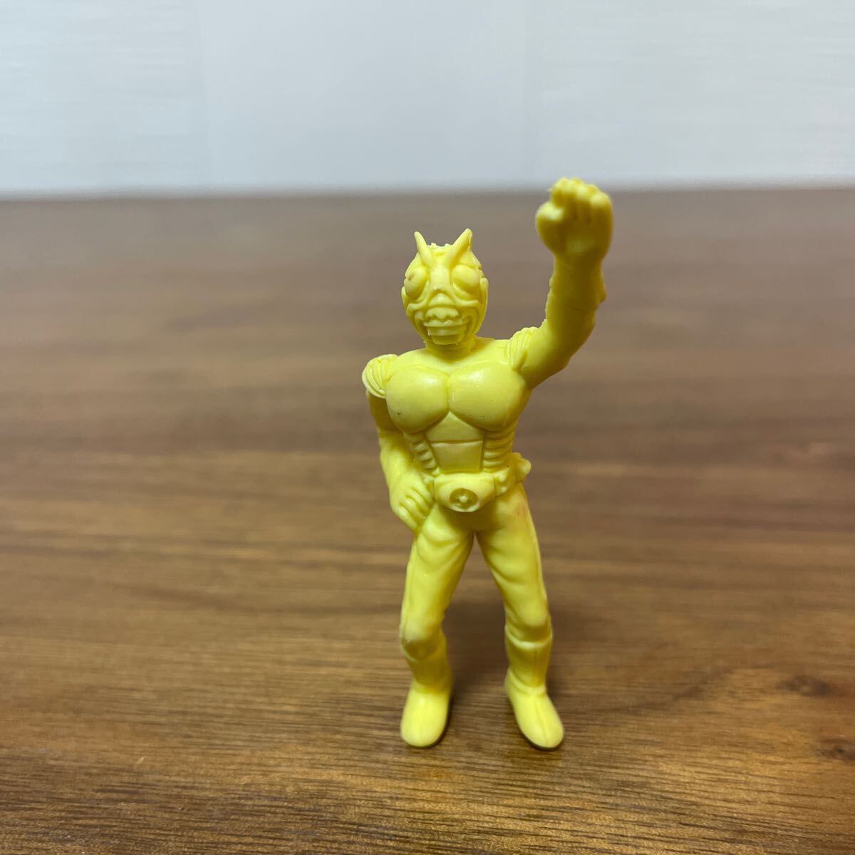 仮面ライダー 消しゴム スカイライダー 大 黄色 当時物 ポピー 丸越 バンダイ_画像1