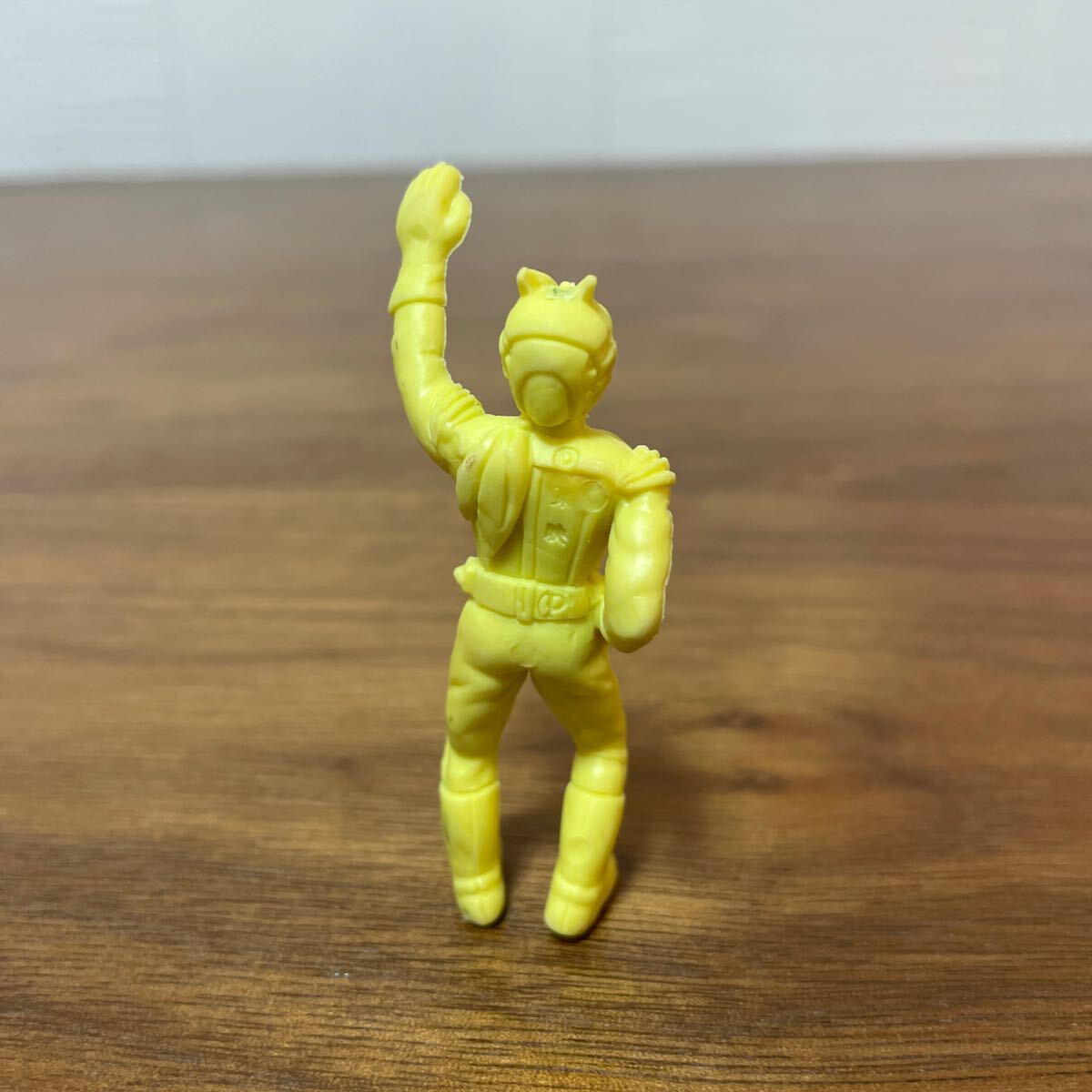 仮面ライダー 消しゴム スカイライダー 大 黄色 当時物 ポピー 丸越 バンダイ_画像3