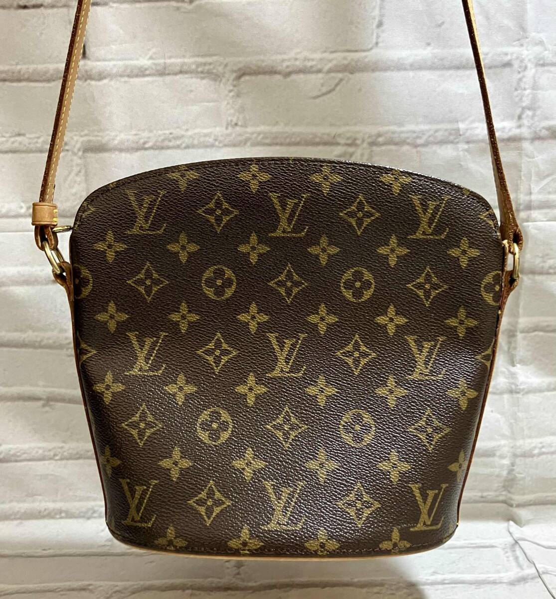 AI鑑定済　LOUIS VUITTON　ルイ・ヴィトン　モノグラム・リバース　M43986　カンヌ　化粧ケース　ショルダーバッグ　レディース　FL4270 AI鑑定済 ⁄ LOUIS VUITTON ⁄ ルイヴィトン ⁄ ショルダーバッグ