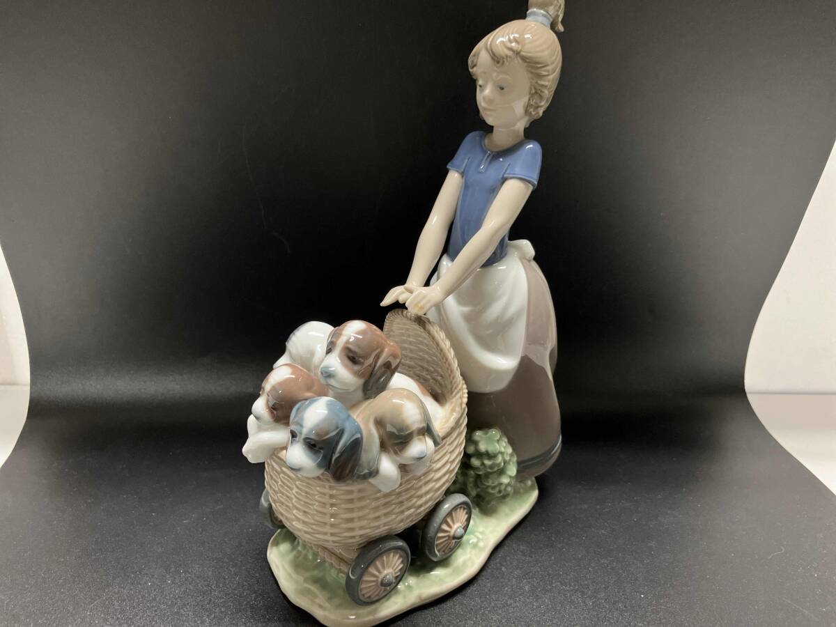 リヤドロフィギュリン【仔犬達のお散歩】No.5364《美品》 LLADRO フィギュリン 5364 可愛い仔犬達とお散歩 リヤドロ