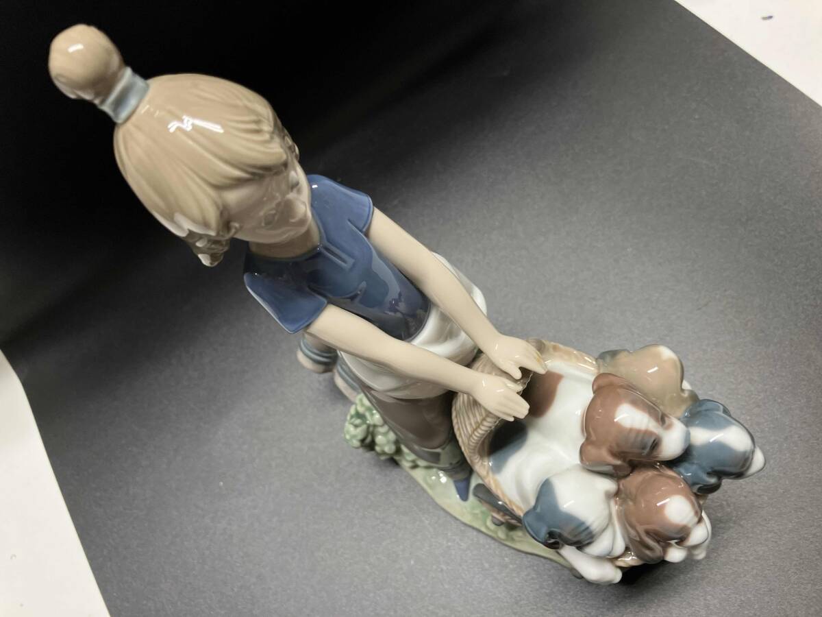 リヤドロフィギュリン【仔犬達のお散歩】No.5364《美品》 LLADRO フィギュリン 5364 可愛い仔犬達とお散歩 リヤドロ