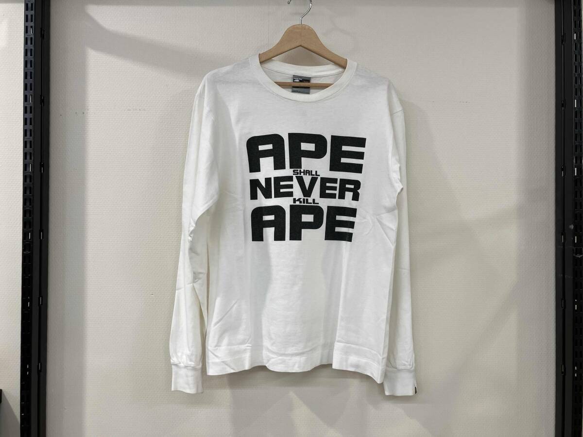 A BATHING APE アベイシングエイプ 長袖Tシャツ サイズ不明 白 ホワイト コットン100% メンズ 日本製 プリント 袖リブ_画像1
