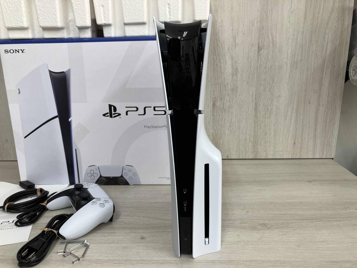 1円スタート】PlayStation 5(model group slim)(CFI2000A01)(PS5 1円スタート】PlayStation 5(model group slim)(CFI2000A01)(PS5