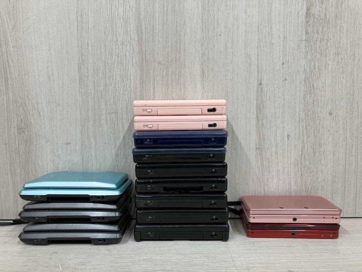 ジャンク Nintendo DS×3/DS lite×9/3DS×2 DS各種 14台 まとめ ジャンク Nintendo DS×3/DS lite×9/3DS×2 DS各種 14台 まとめ