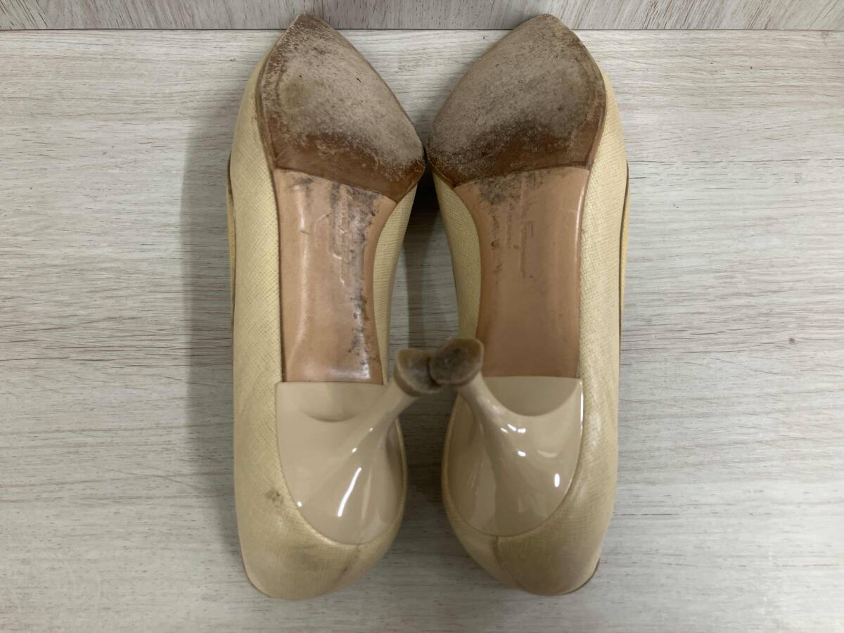 Salvatore Ferragamo ベージュ ヒール5㎝ DQ30872 A755 5 D 約23cm 箱無し