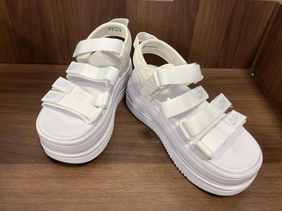 WMNS ICON CLASSIC SANDAL "WHITE" DH0223-100 (ホワイト/ホワイト/ピュアプラチナム)