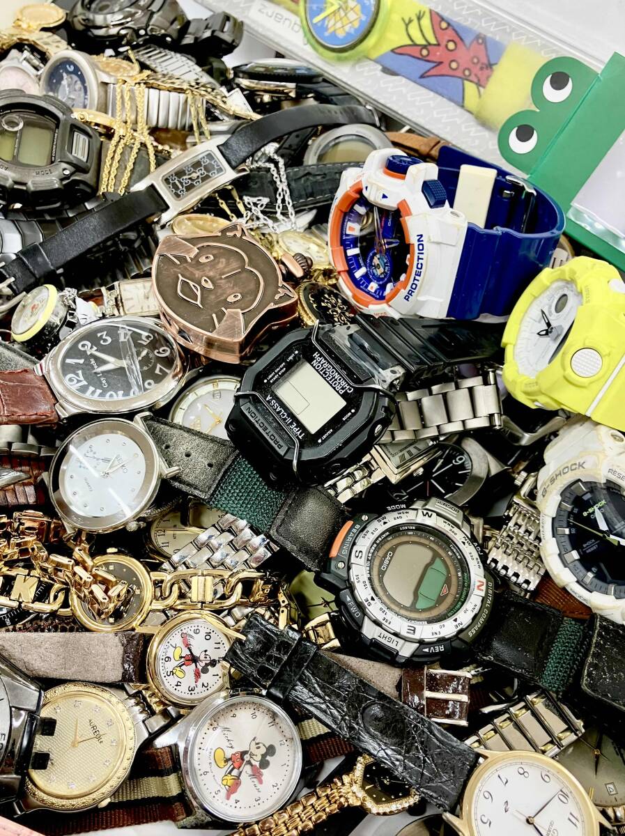 ジャンク まとめ売り 腕時計 現状品 動作未確認 CASIO G-SHOCK ジャンク まとめ売り 腕時計 現状品 動作未確認 CASIO G-SHOCK