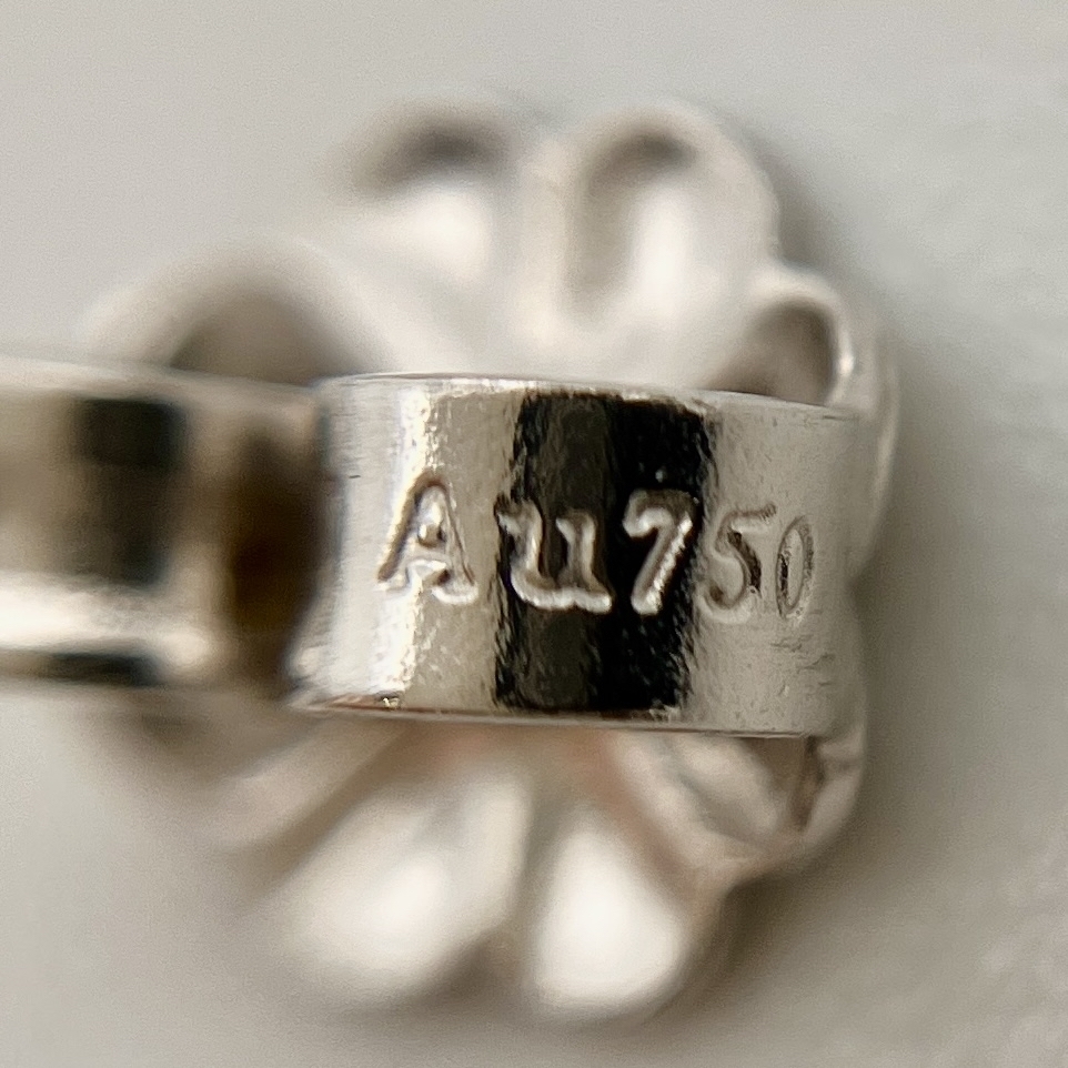 Tiffany&Co. ティファニー K18WG 18金ホワイトゴールド Tスマイルピアス 1.8g_画像3