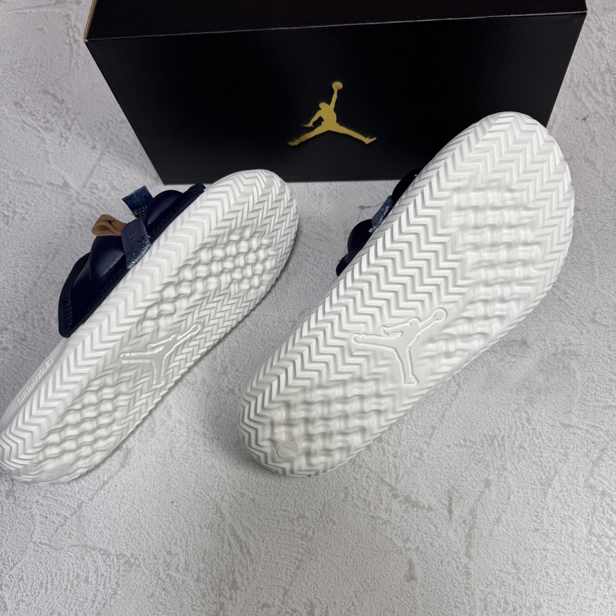 28 0cm 新品未使用 NIKE JORDAN SUPER PLAY ジョーダン スーパー 28 0cm 新品未使用 NIKE JORDAN SUPER PLAY ジョーダン スーパー